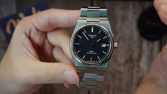 Tissot T1374071105100