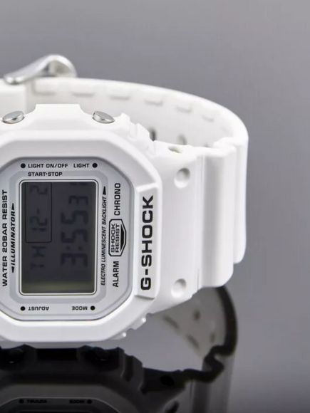 Casio DW-5600MW-7DR
