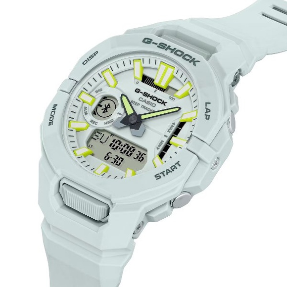 Casio GBA-950-7ADR