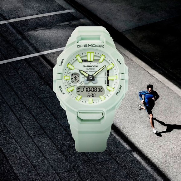 Casio GBA-950-7ADR